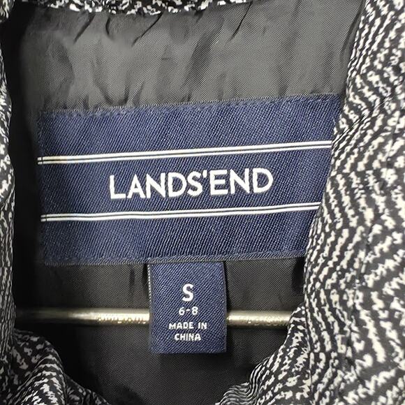 Lands End Womens Down Puffer Vest Small Herringbone Quilted Lightweight Outdoors - Picture 6 of 8